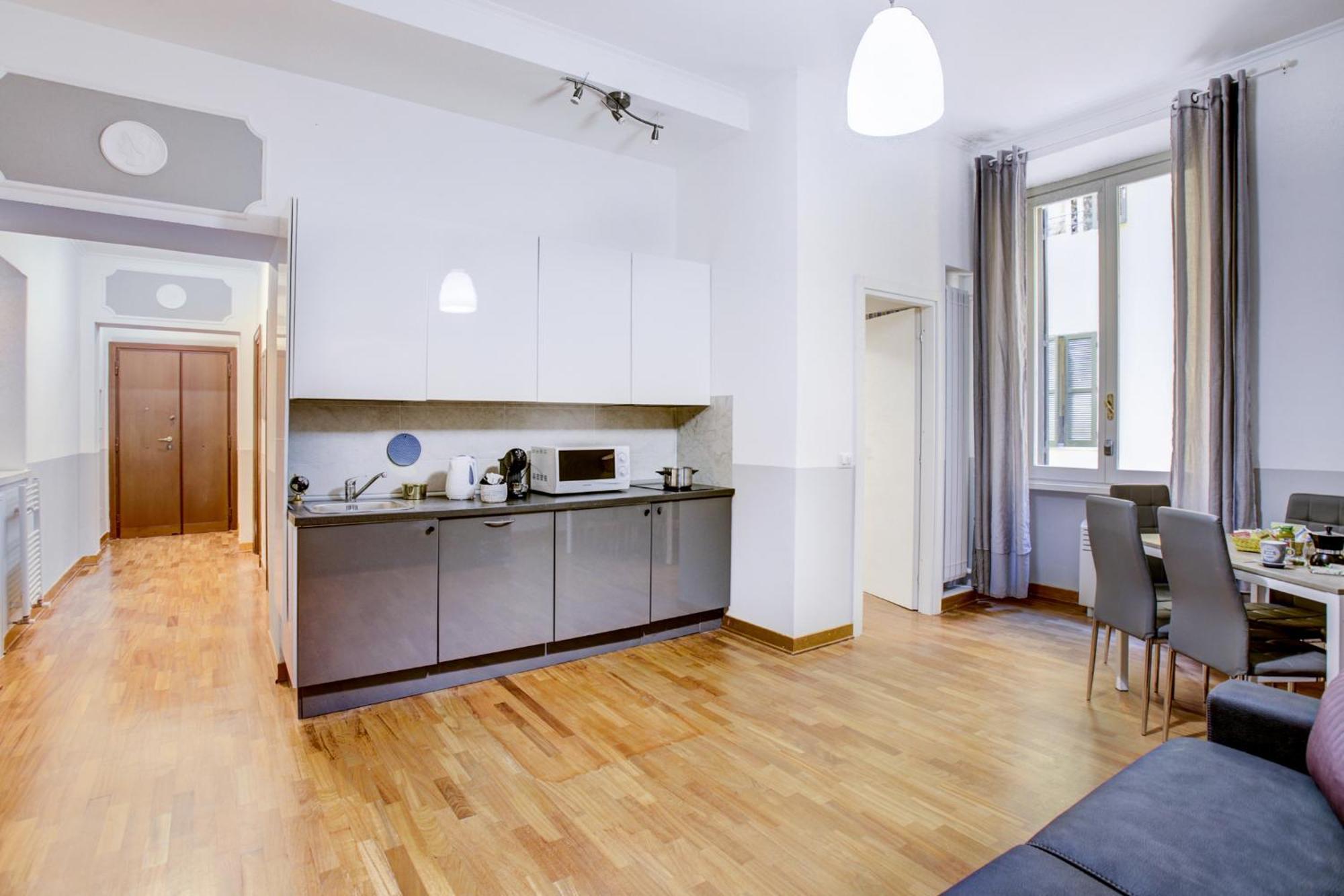 Apartment Colosseo Families And Groups 2bdr And